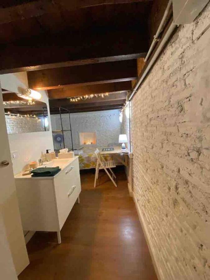Airbhouse Private Rooms & Apartments Seville Exterior photo